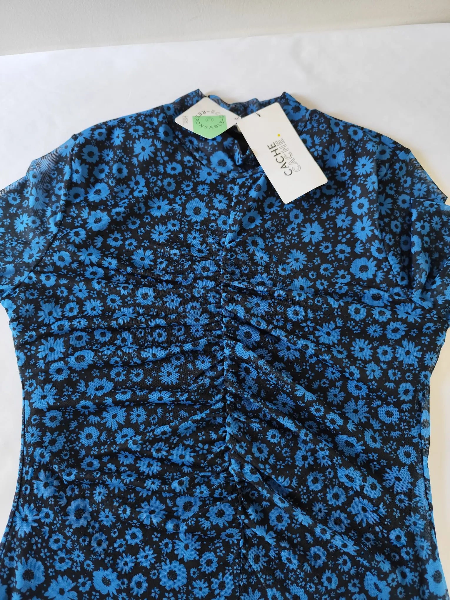 Robe féminine de chez cache cache. SAMDIASOLDES